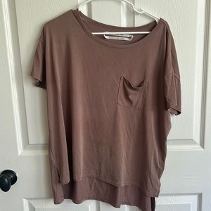 Silence and noise pocket tee / XS / urban outfitters